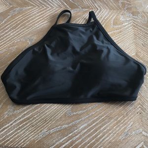 Women’s bathing suit top